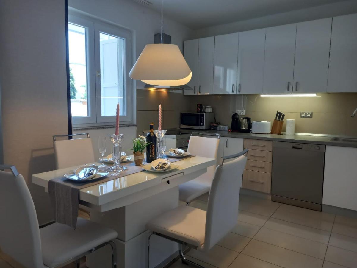 Apartman Zara Екстериор снимка