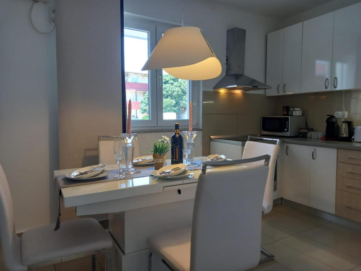 Apartman Zara Екстериор снимка